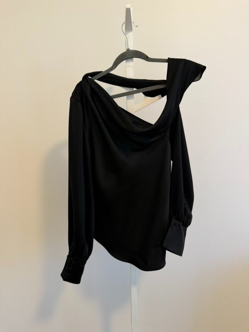 Simkhai Share Alice One Shoulder Top in Black - Size S